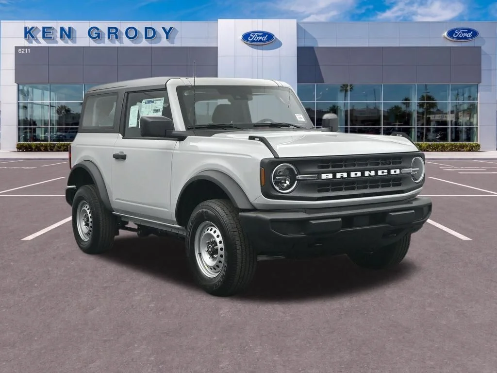 New 2026 Avalanche Gray Ford Base image 1