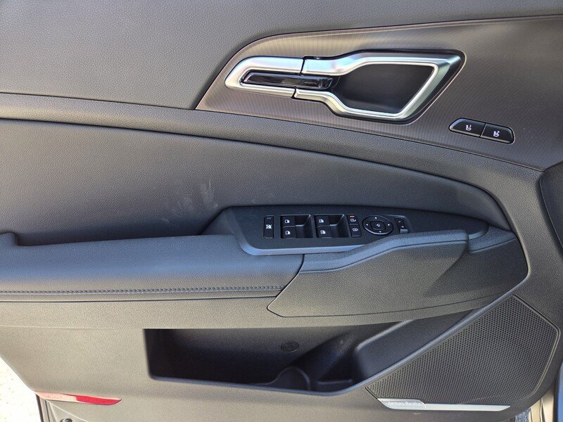 New 2026 Shadow Matte Gray Kia SX Prestige image 10