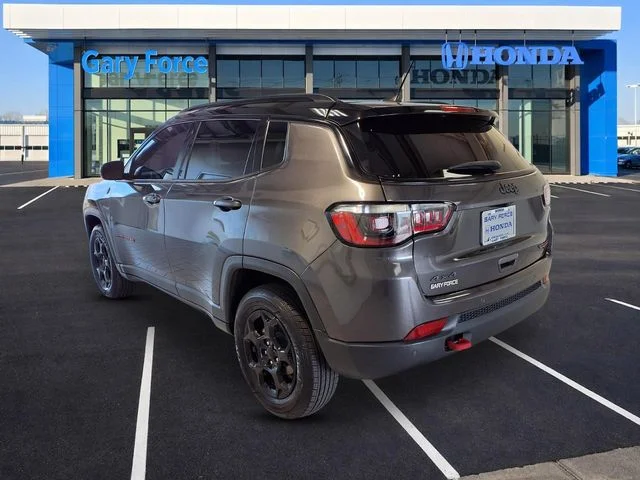 Used 2023 Crystal Metallic Jeep Trailhawk image 3