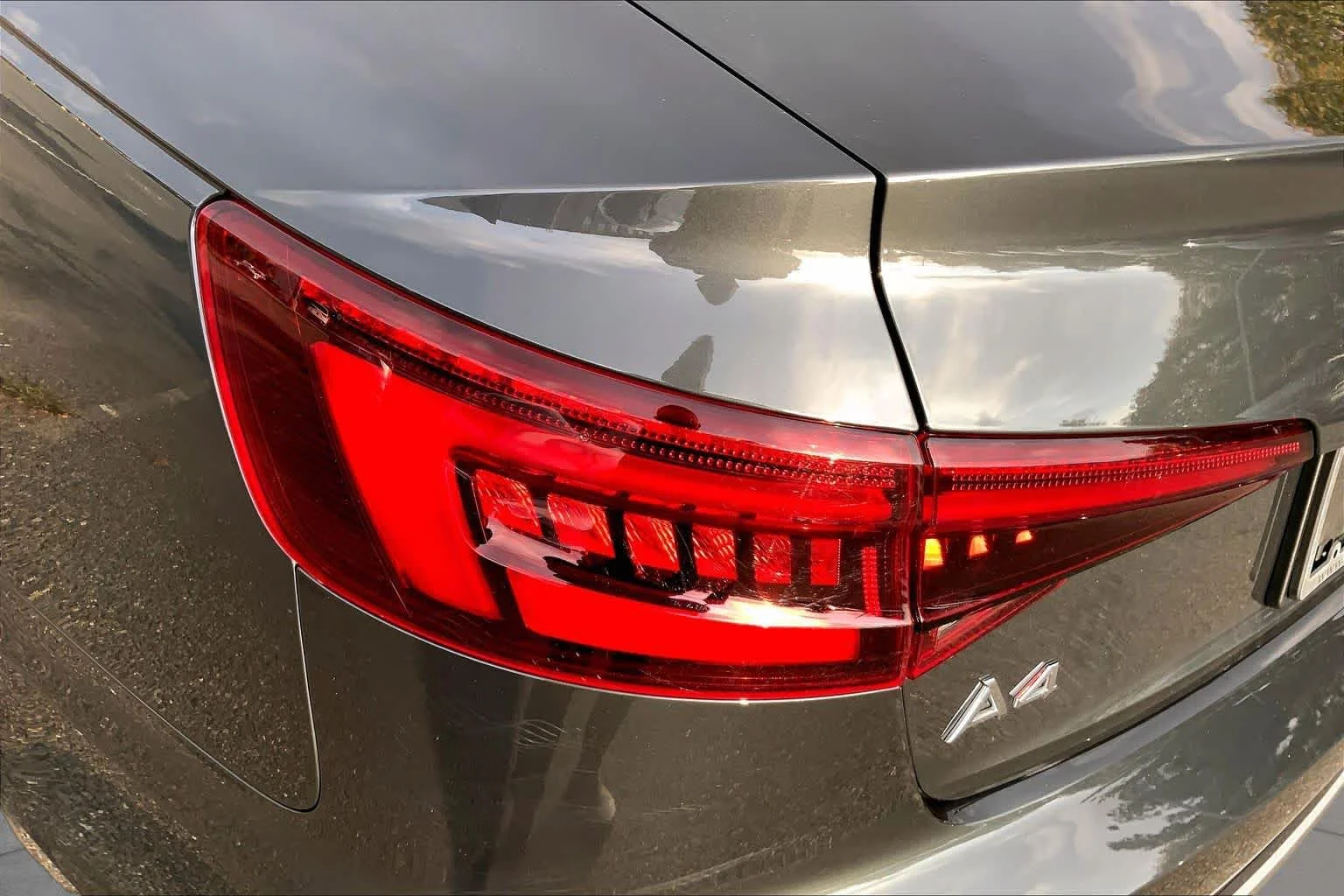 Used 2019 Manhattan Gray Metallic Audi Premium Plus image 29
