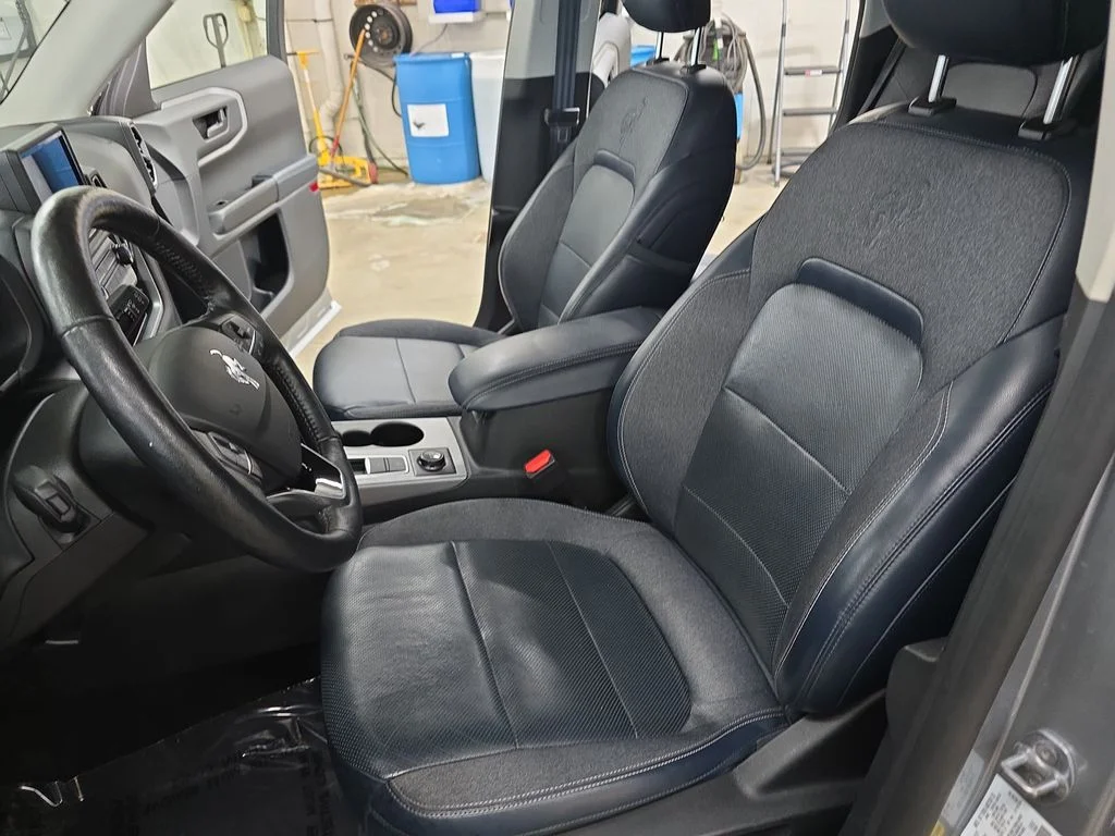Used 2022 Silver Ford Outer Banks image 14