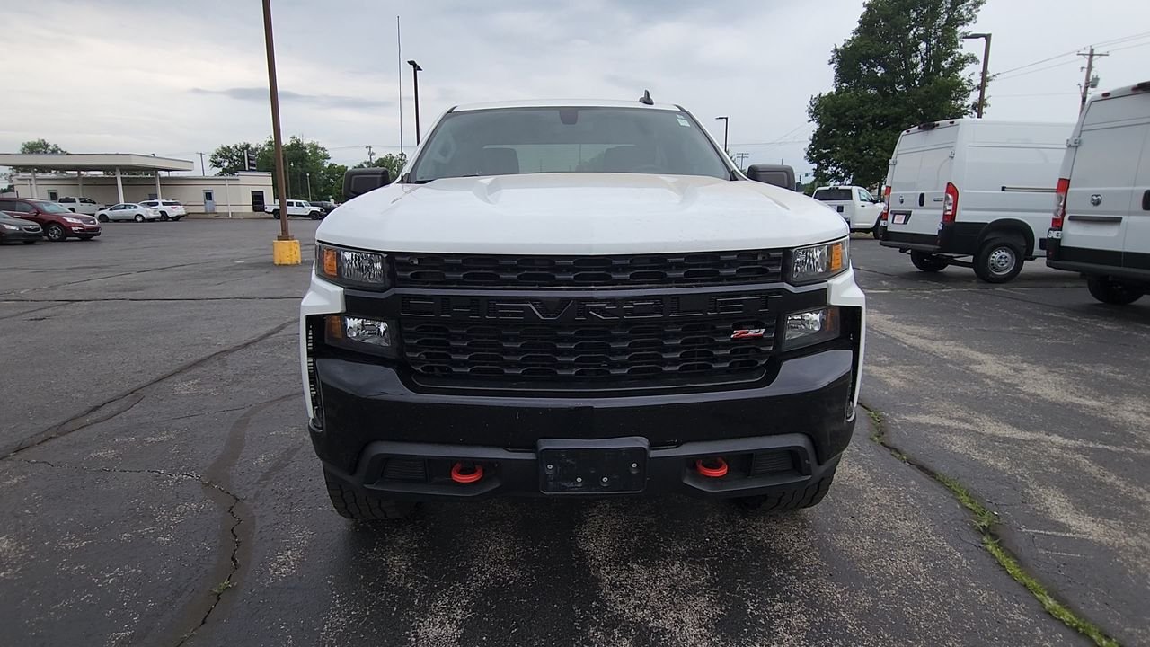 Used 2019 White Chevrolet Custom Trail Boss image 3