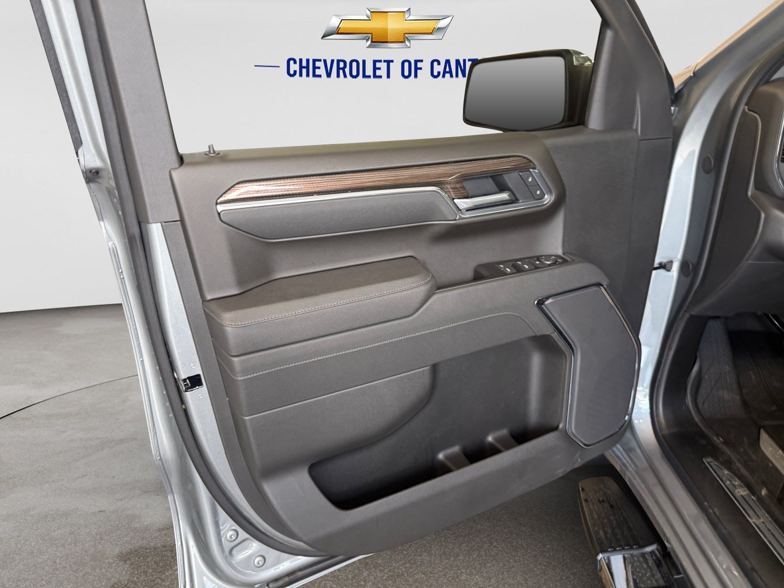 2026 Chevrolet Silverado 1500 LT - Photo 10