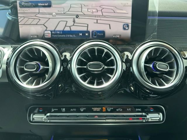 New 2026 Mountain Grey Metallic Mercedes-Benz GLB 250 image 33