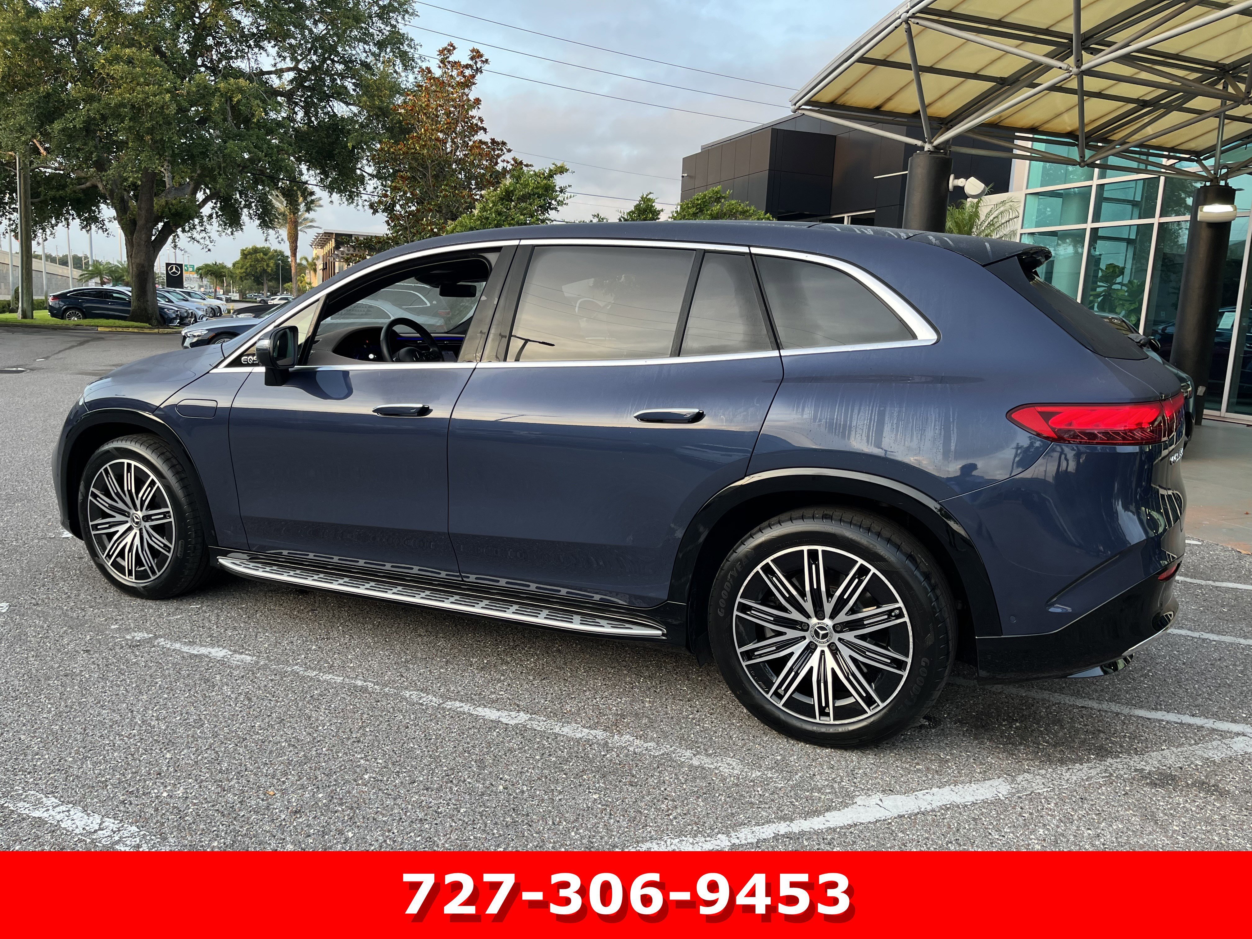 Certified Used 2023 Twilight Blue Metallic Mercedes-Benz EQS 580 image 7