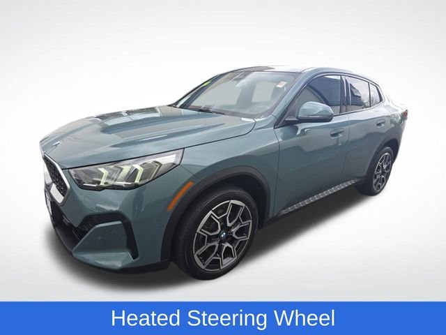 Used 2025 Green BMW xDrive28i image 3