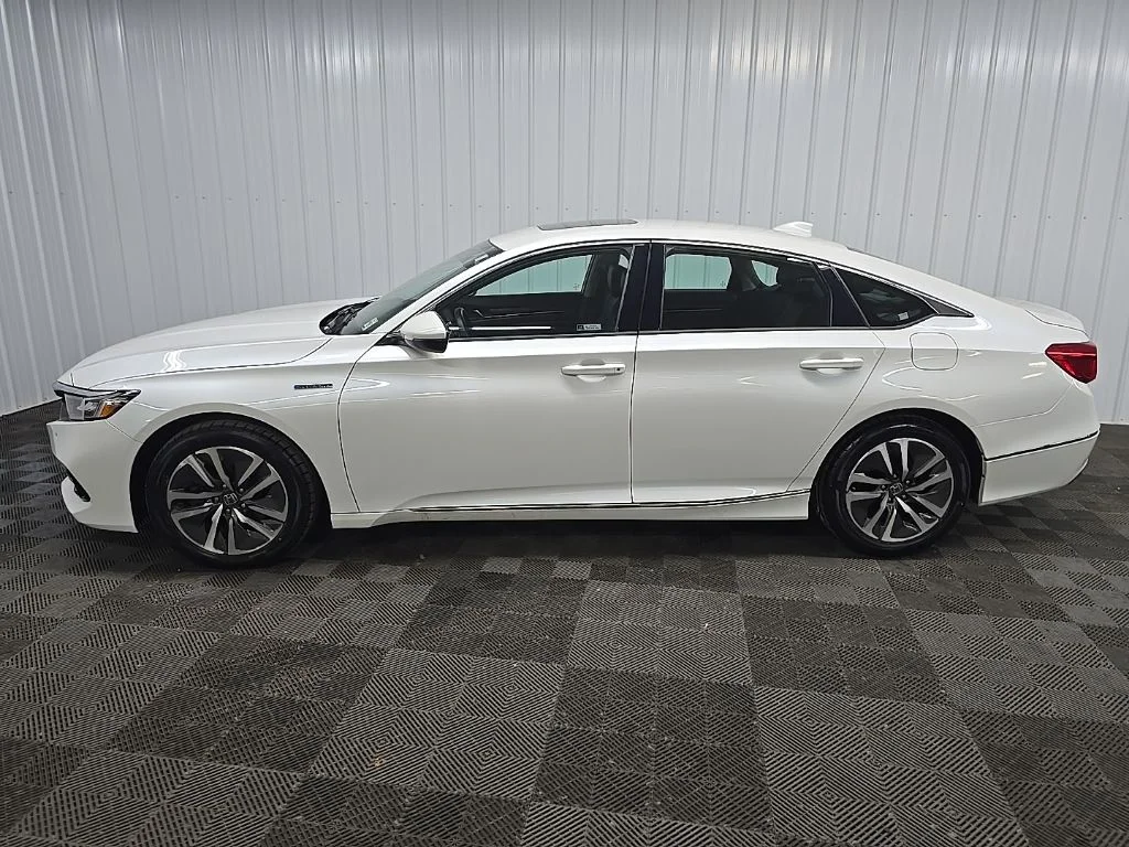 Used 2022  Honda EX-L image 5