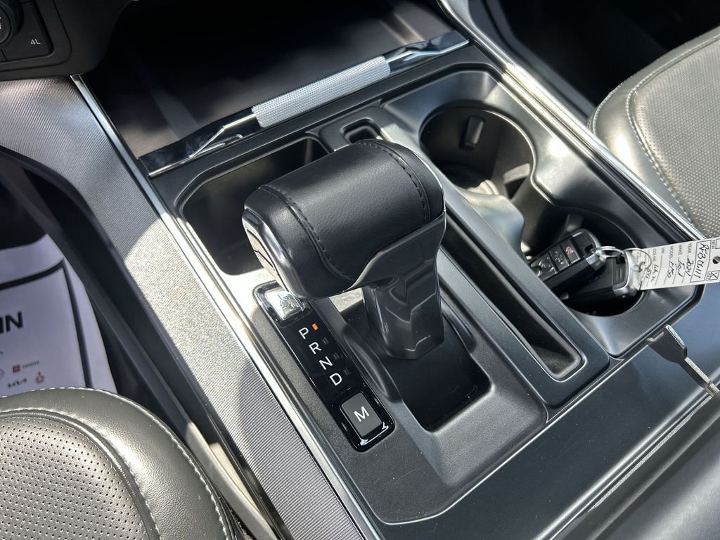 Used 2024 White Ford Platinum image 28