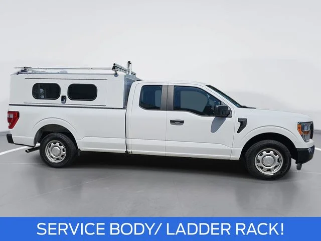 Used 2022 White Ford XL image 4