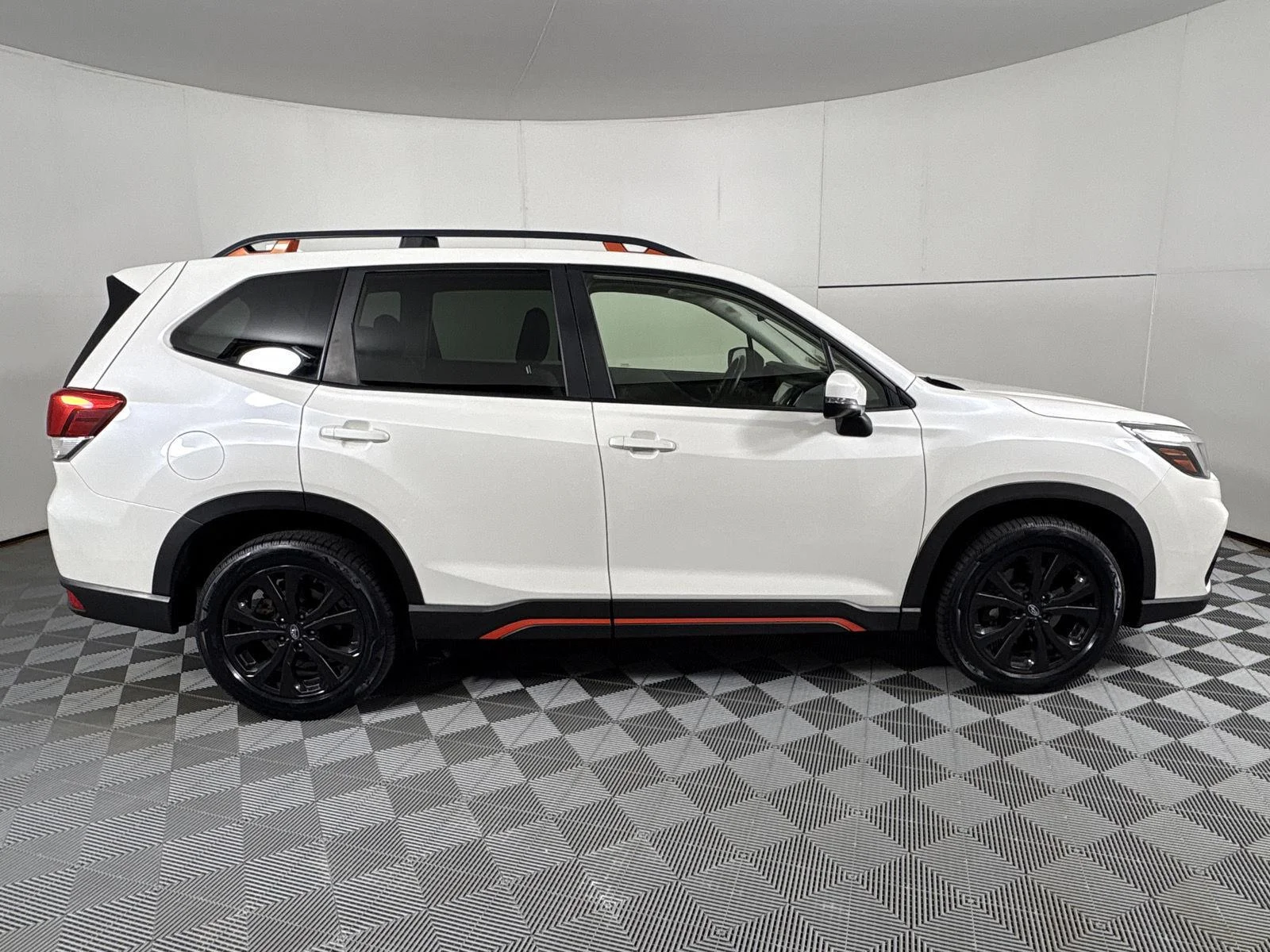 Used 2019 Crystal White Pearl Subaru Sport image 23