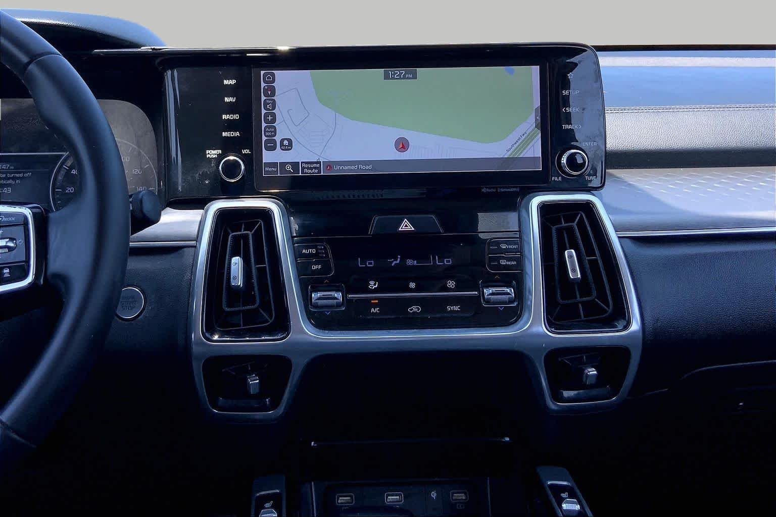 Pre-Owned 2021 Kia Sorento SX