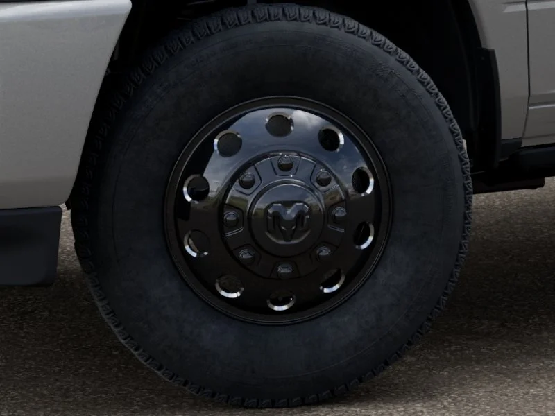 New 2027 Silver-Zynith Exterior Paint RAM Laramie image 34