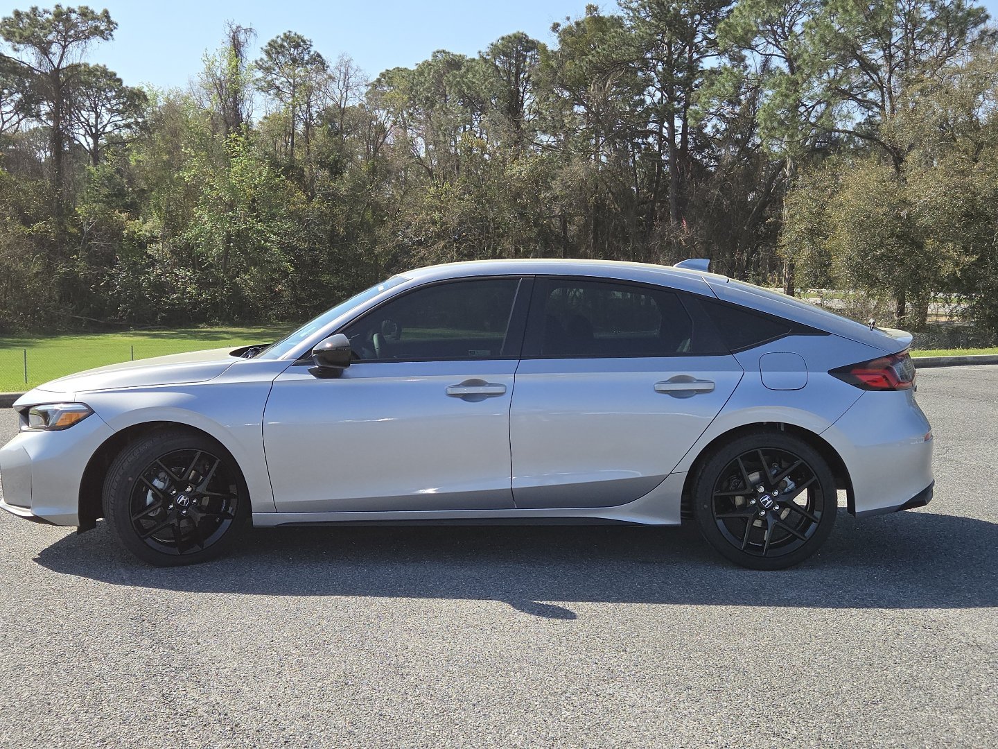 2026 Honda Civic Hatchback Sport - Photo 12