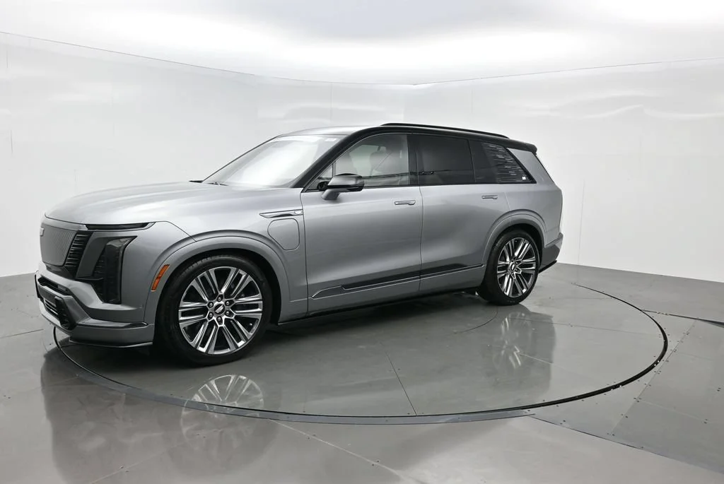 Certified 2026 Cadillac VISTIQ Platinum Sport with VIN 1GYC3RML1TZ708281 for sale in Naperville, IL