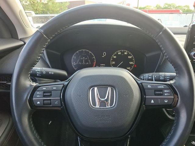 Used 2025 Beige Honda EX-L image 25