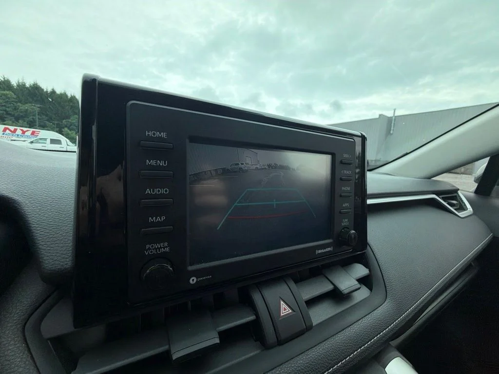 Used 2021 Gray Toyota XLE image 23