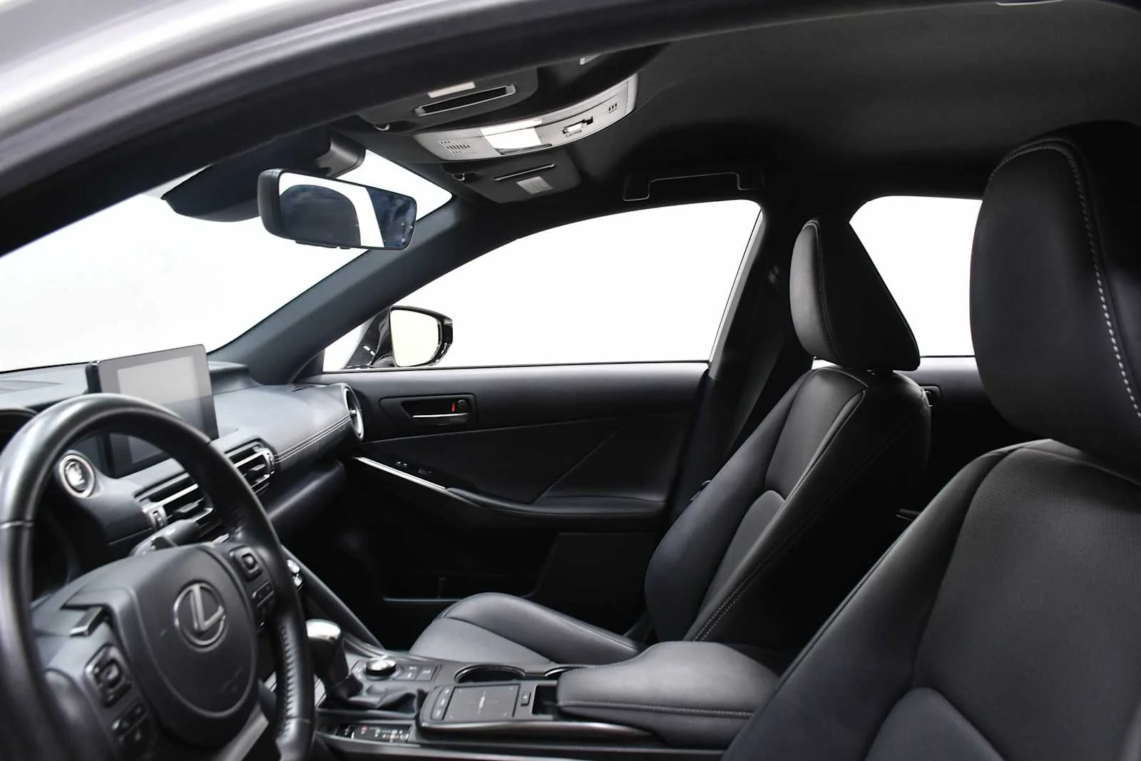 Certified Used 2021 Eminent White Pearl Lexus  image 13