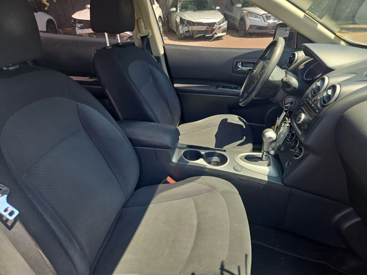 Used 2011 Brilliant Silver Metallic Nissan S image 9