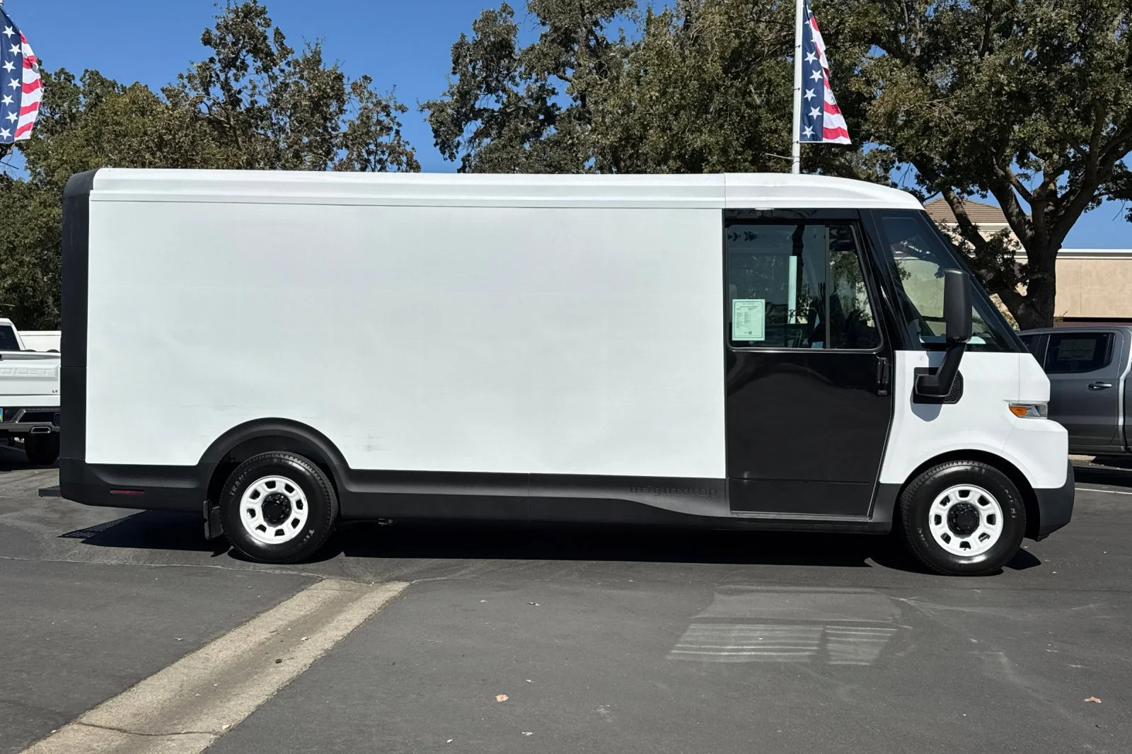 Used 2023 Chevrolet BrightDrop ZEVO 600 with VIN 2G5ZJ3HG5P9100500 for sale in Elk Grove, CA