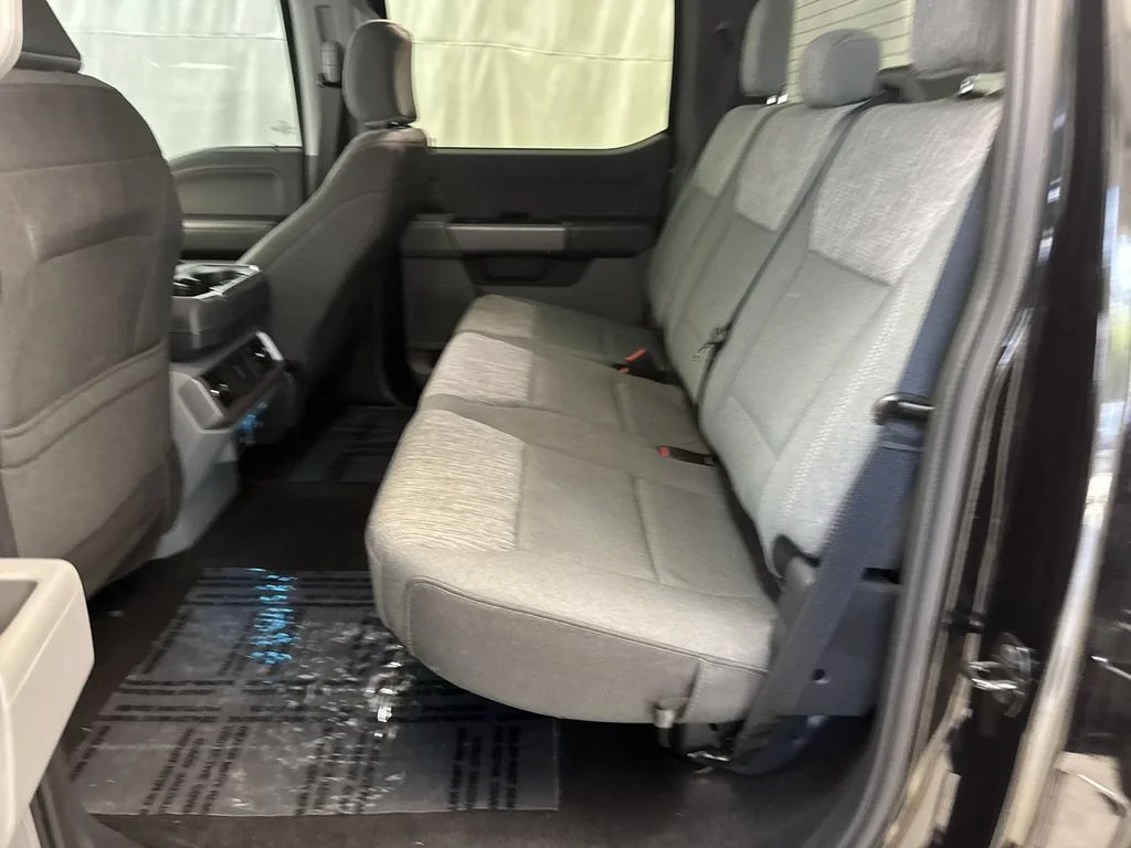 2023 Ford F-150 XLT - Photo 12
