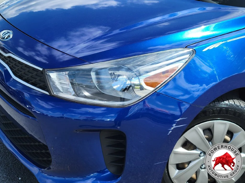 Used 2019 Blue Kia S image 11