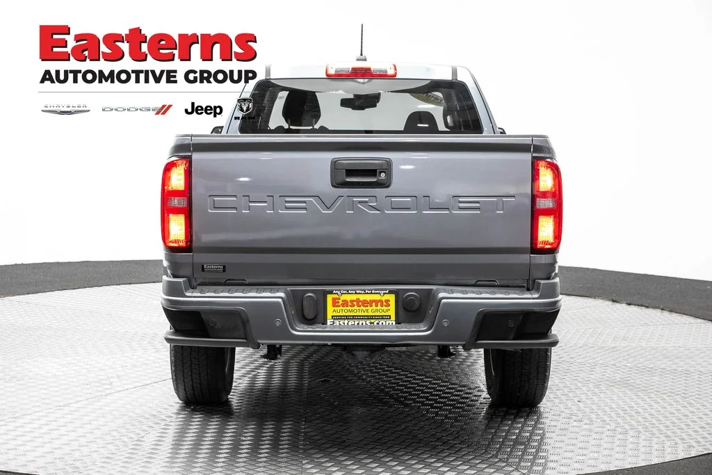 Used 2021 Gray Chevrolet LT image 8