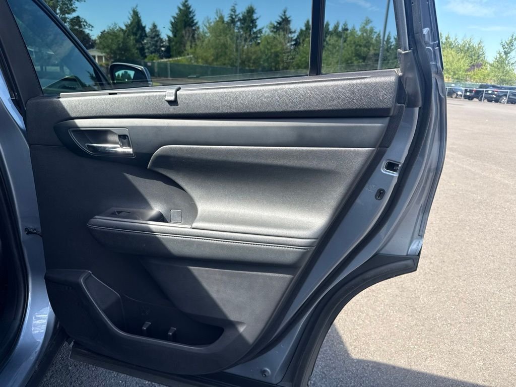 Used 2021 Moon Dust Toyota XLE image 25