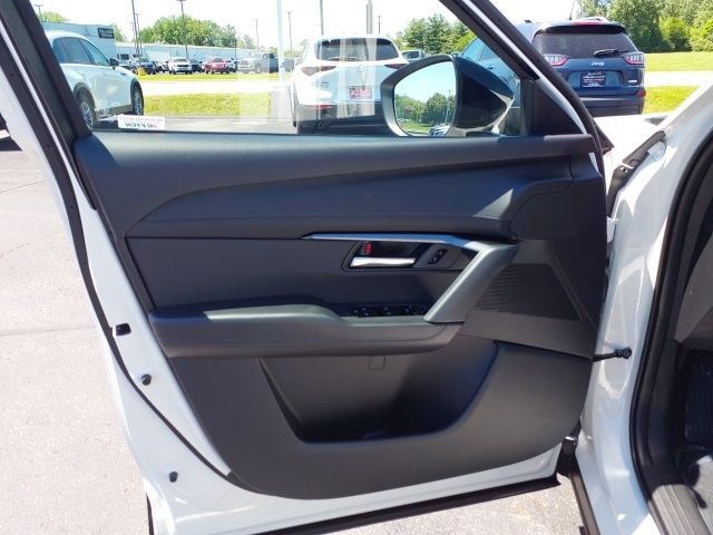 New 2026 Rhodium White Metallic Mazda 2.5 S Select AWD image 11