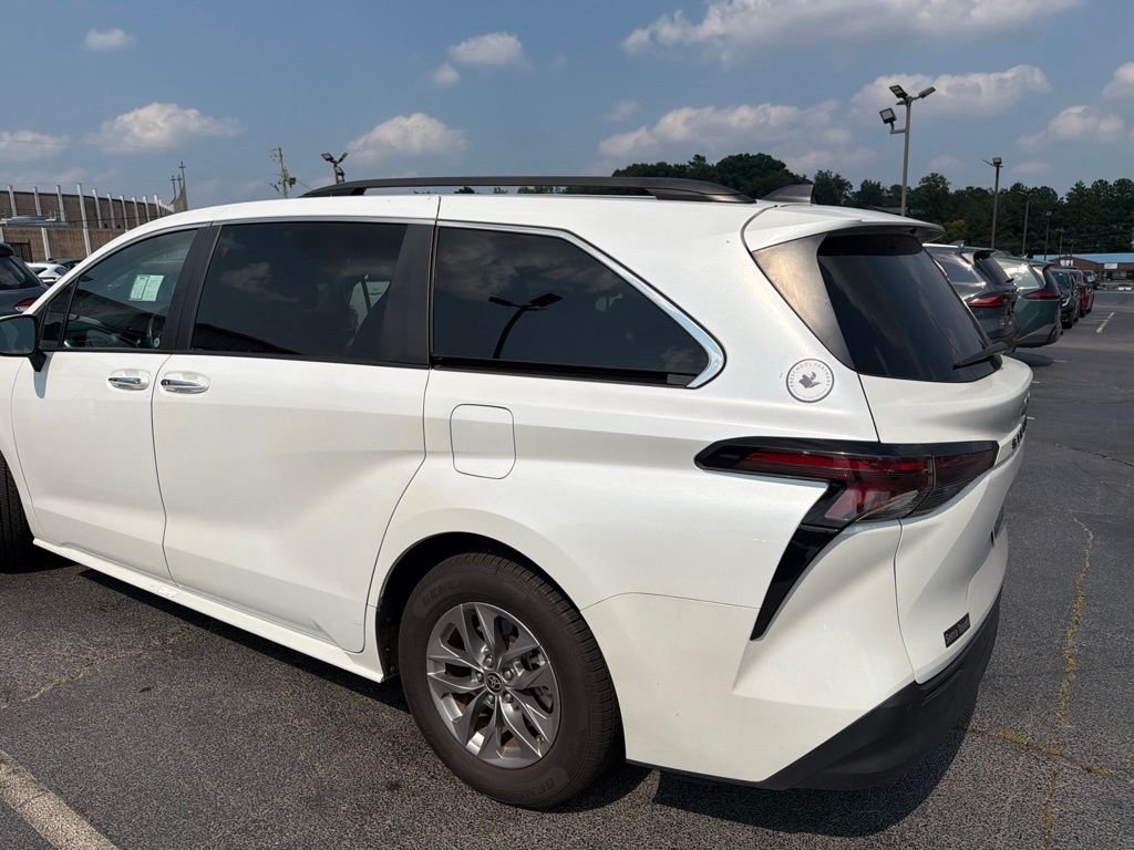Used 2023 Beige Toyota XLE image 8