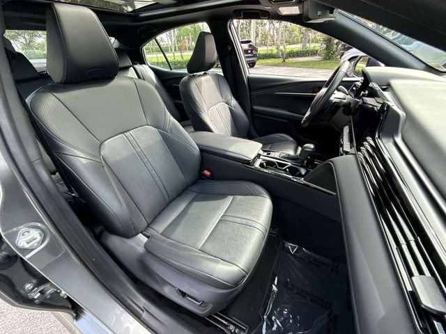 2025 Toyota Camry XSE - Photo 26