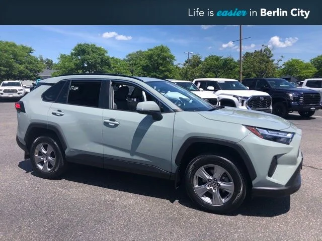 2023 Toyota RAV4 Hybrid XLE