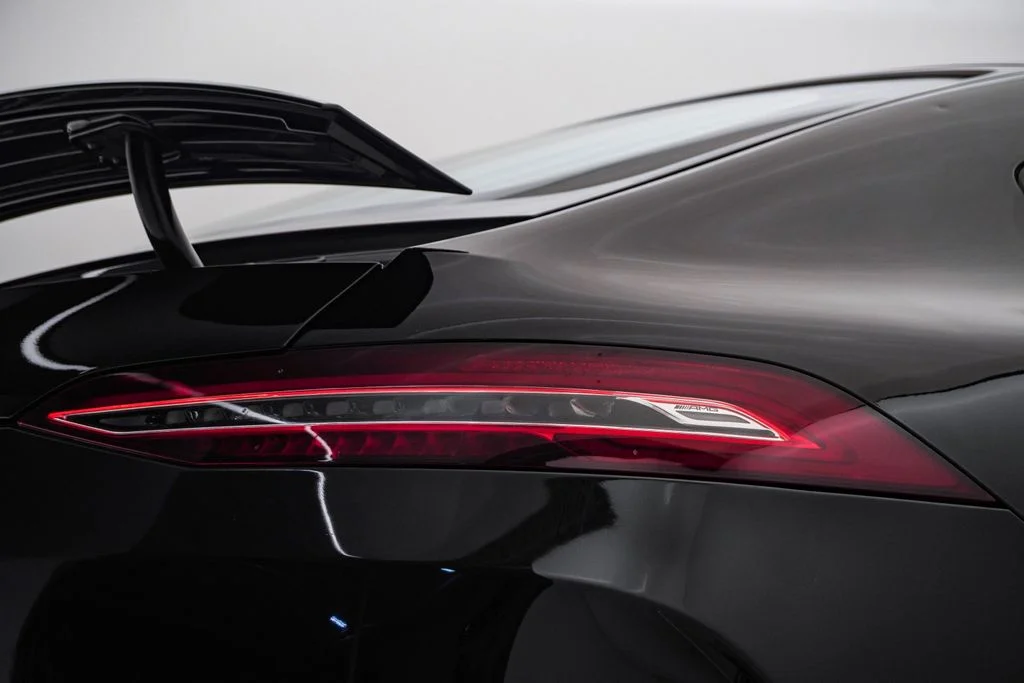 Used 2019 Obsidian Black Metallic Mercedes-Benz C4 image 12