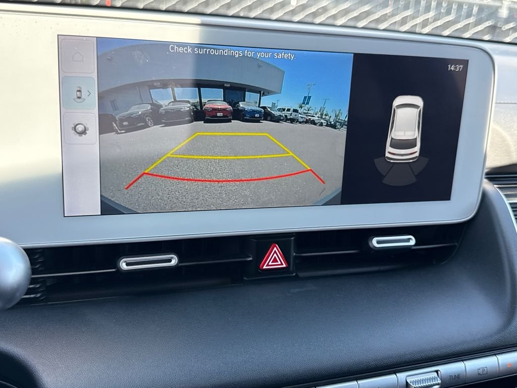 Used 2024 Gray Hyundai SE image 30