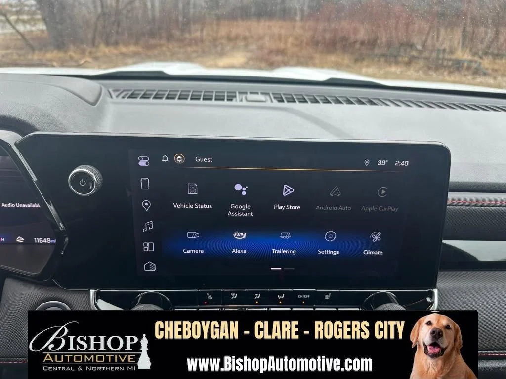 Pre-Owned 2024 Chevrolet Colorado Z71 Crew Cab image 30