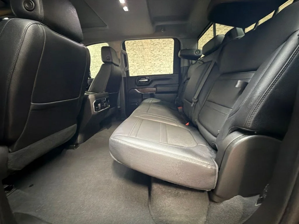 Used 2023 Onyx Black GMC Denali image 13
