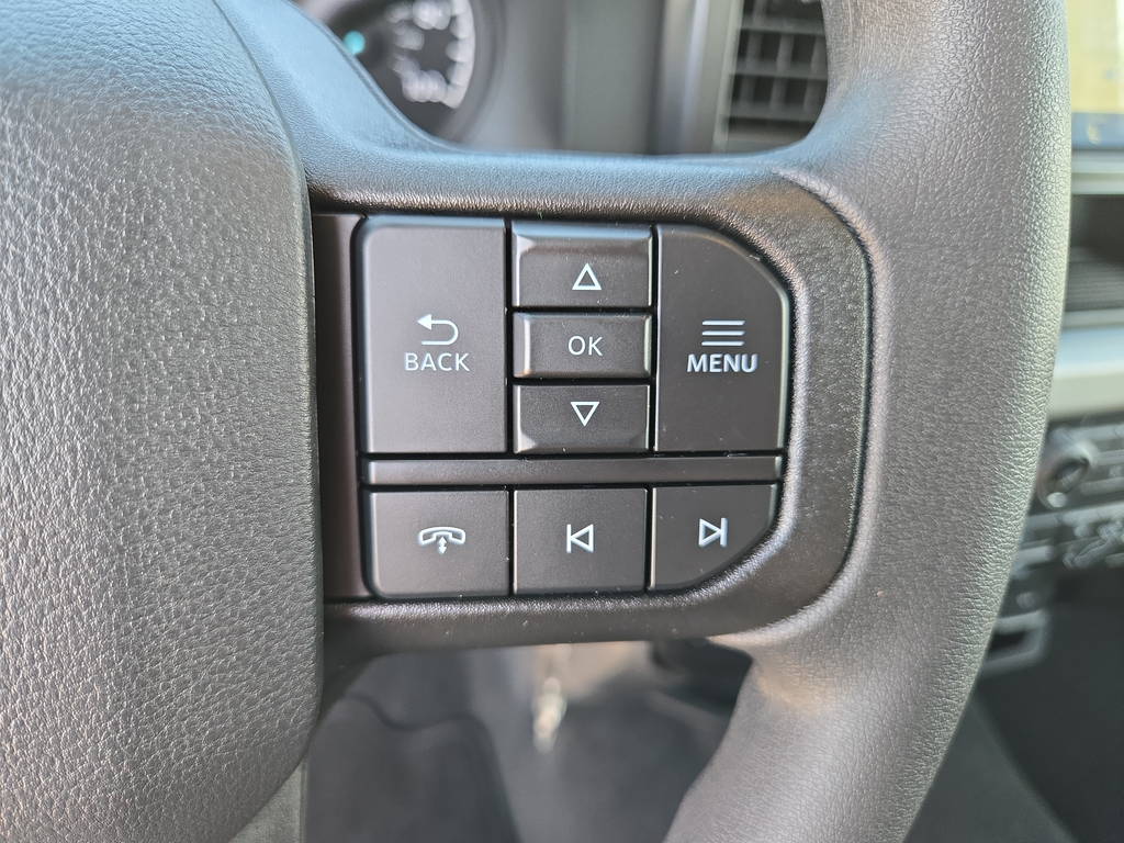 New 2026 Oxford White Ford F-350® XL image 17