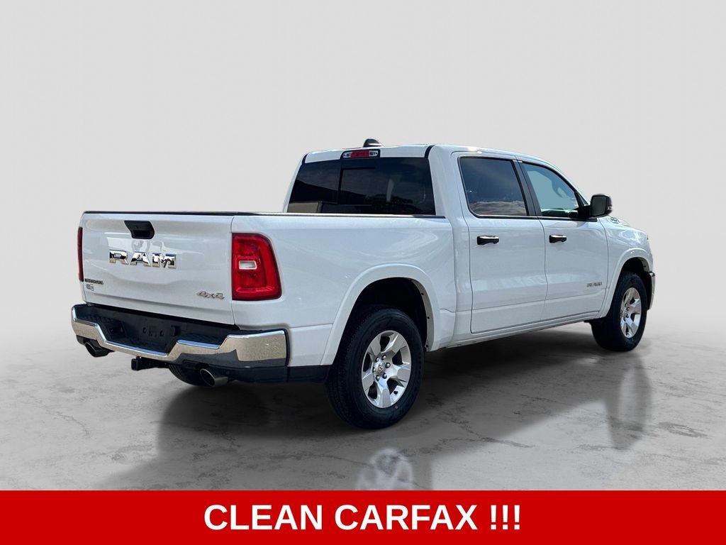 Used 2025 White Ram Big Horn/Lone Star image 7