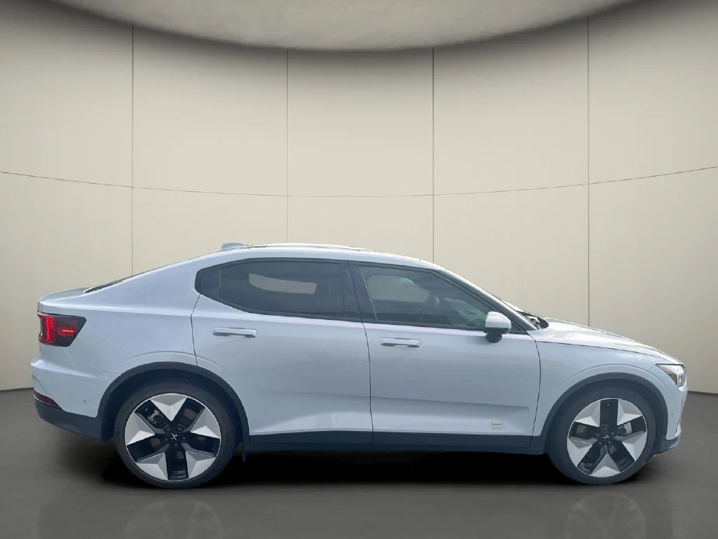 Used 2023 Silver Polestar Long Range Dual Motor image 7