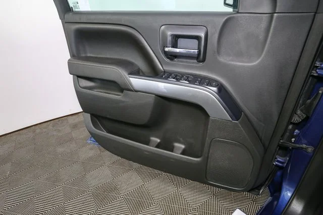 Used 2016 Blue Chevrolet LT image 31