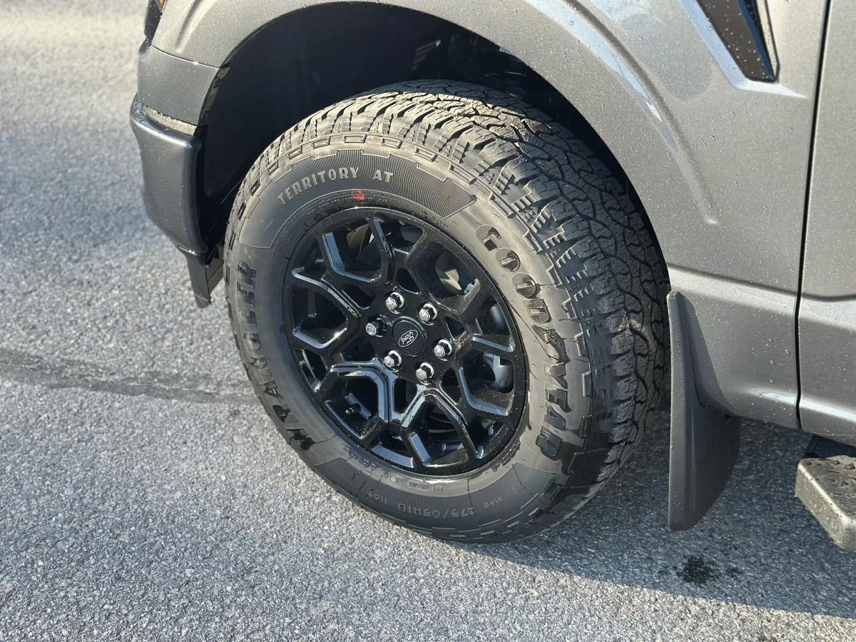 New 2026 Grey Ford XLT image 10
