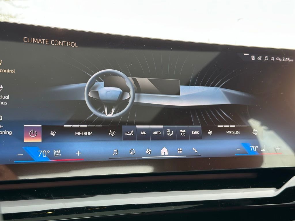 New 2026 Mineral White Metallic BMW 530i xDrive image 38