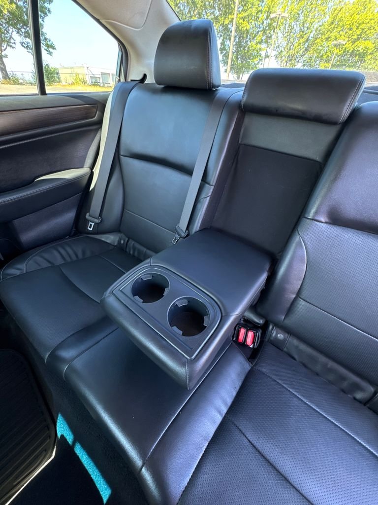 Used 2017 Crystal Black Silica Subaru 2.5i image 22