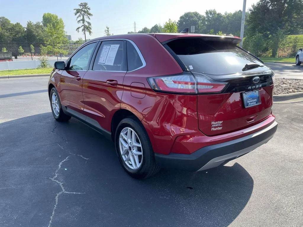 2024 Ford Edge SEL - Photo 4