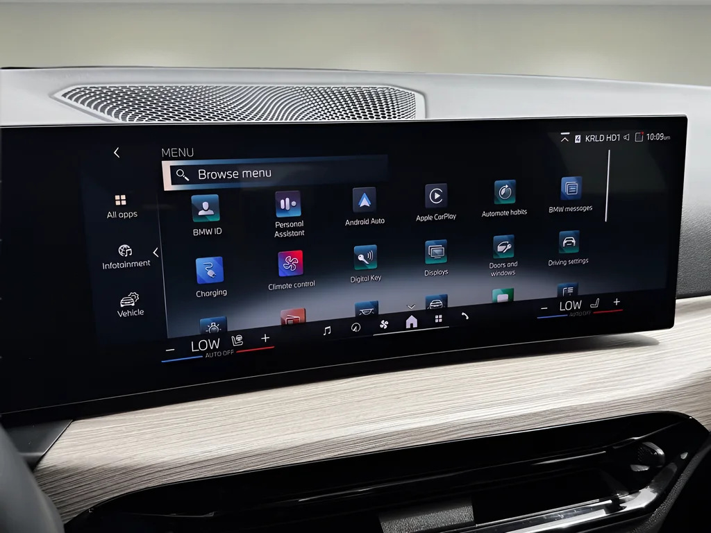 Used 2025 Black BMW xDrive40 image 10