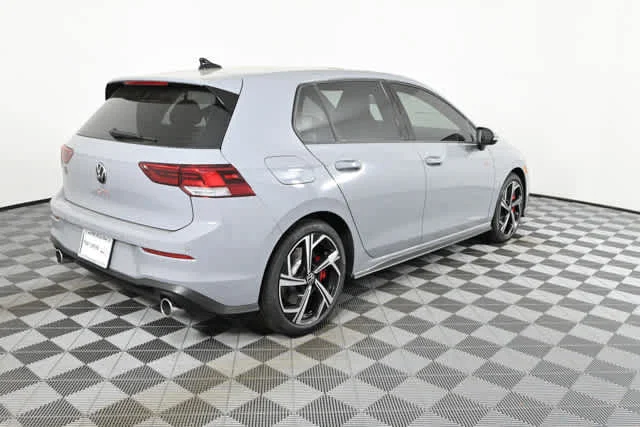 New 2026 Moonstone Gray Volkswagen SE image 8