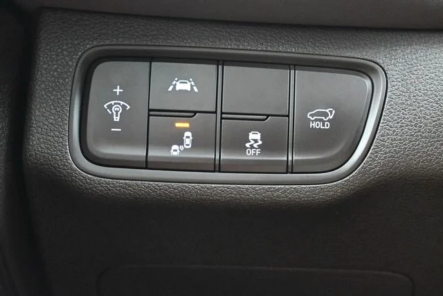 Used 2020 Gray Hyundai Limited image 34