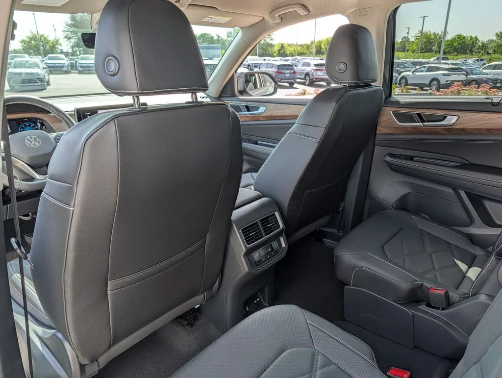New 2026 Gray Volkswagen 2.0T SE w/Technology image 13