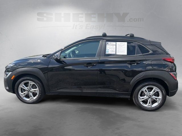 Used 2023 Black Hyundai SEL image 14