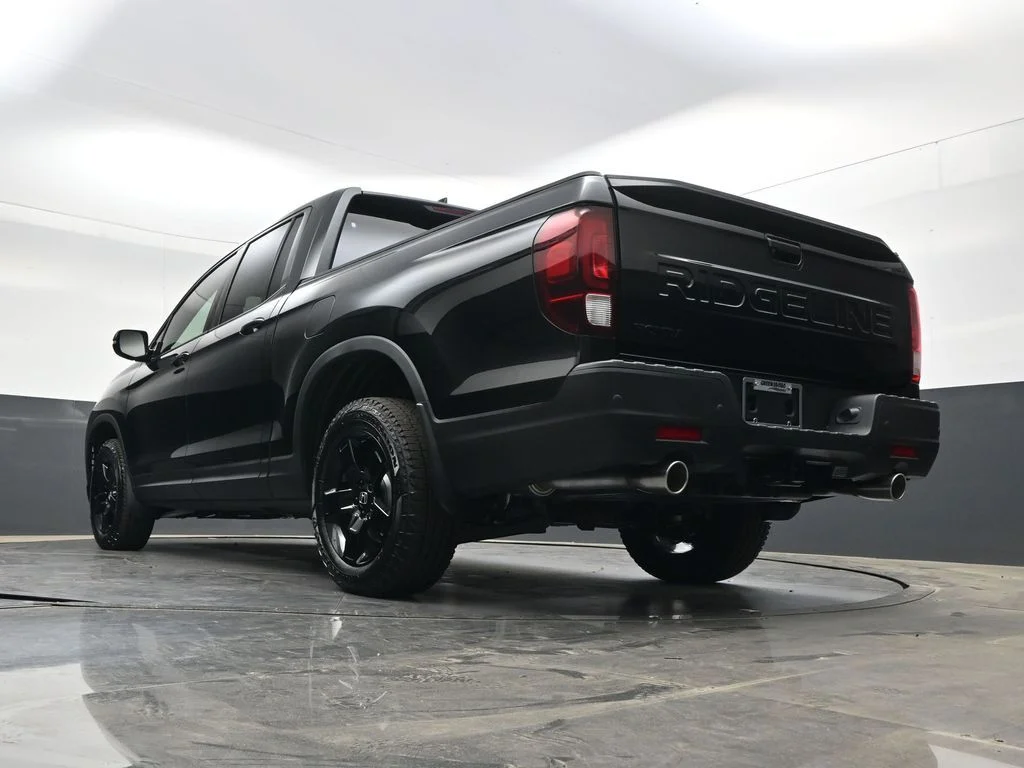 New 2026 Crystal Black Pearl Honda Black Edition image 32
