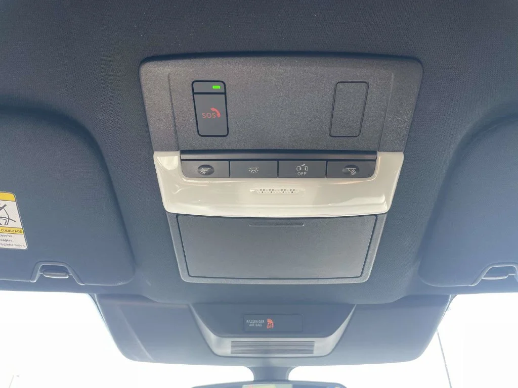Used 2024 White Nissan Rock Creek image 28